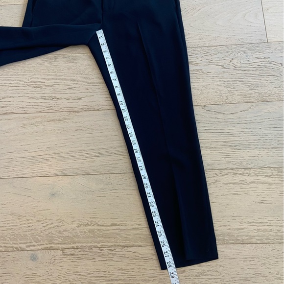 NWT VINCE Soft Tailored Ankle Trousers – Size 8, Navy, Japanese Crepe - Picture 9 of 9